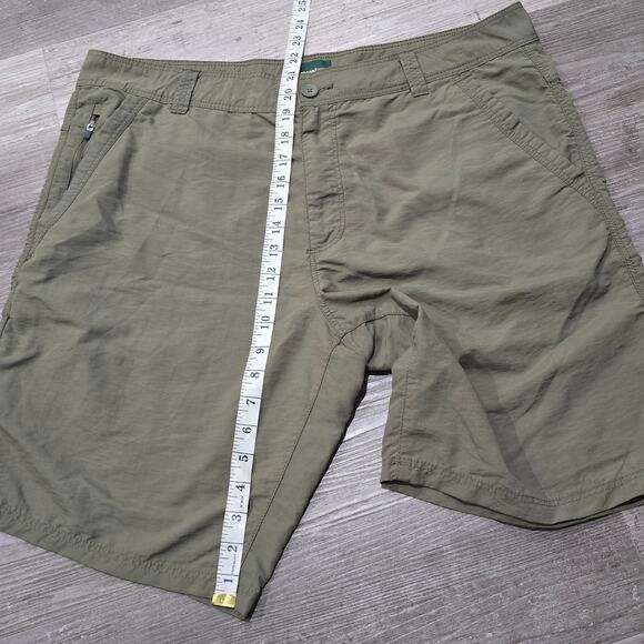 Outdoor Life Green Light Weight Cargo Shorts Multi Zip Pockets - Picture 5 of 6